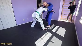 Redare Lecțiile de Jiu Jitsu se transformă în sex dominant cu antrenorul Andy Savage