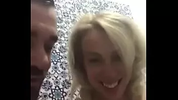 play মিল্ফ চেঞ্জিং রুমে ব্লোজব দেয়