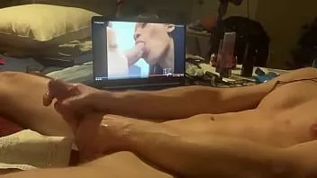 play Masturbando-se com uma bela negra de 18 anos de vídeos caseiros com ejaculação